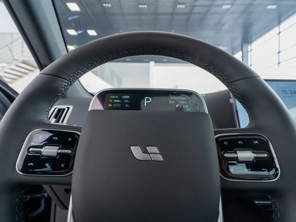 2025 Li Auto (Lixiang) L7 52.3 kWh I Рестайлинг, зелёный - вид 4