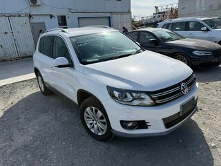 2013 Volkswagen Tiguan I Рестайлинг, белый, 1300000 рублей, вид 4