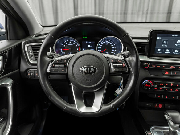 2018 Kia Ceed III, синий, 1790000 рублей - вид 8