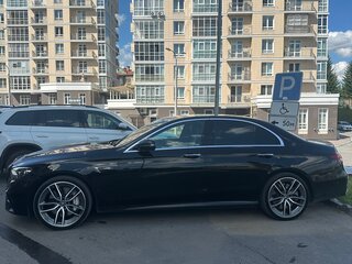 2021 Mercedes-Benz E-Класс AMG 53 AMG V (W213) Рестайлинг, чёрный, 6299999 рублей, вид 4