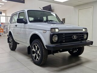2026 Lada (ВАЗ) Niva Legend I Рестайлинг, белый, 1349000 рублей, вид 3