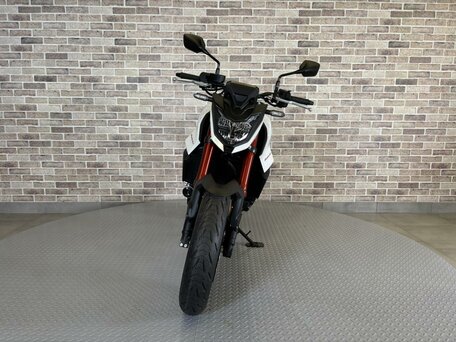 2023 Honda CB 750, чёрный, 995000 рублей, вид 5