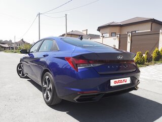 2022 Hyundai Elantra VII (CN7), синий, 1870000 рублей, вид 4