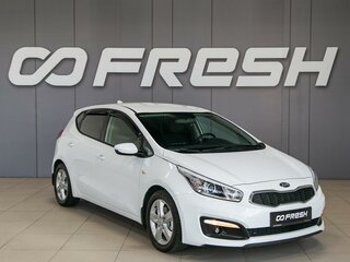2017 Kia Ceed II Рестайлинг, белый, 1265000 рублей, вид 1