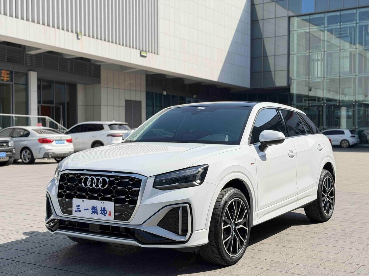 Открыть фотографии: Audi Q2 I Рестайлинг