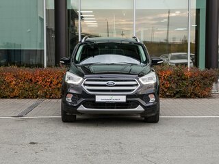 2017 Ford Kuga II Рестайлинг, чёрный, 1650000 рублей, вид 3