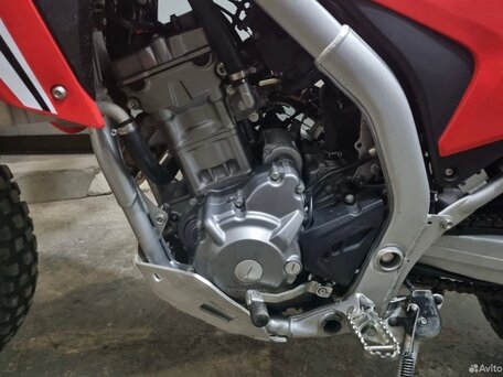 2016 Honda CRF 250L, красный, 480000 рублей, вид 2