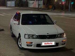 2000 Nissan Bluebird QG18 XI (U14), белый, 299999 рублей, вид 3