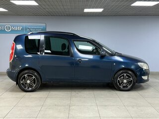 2013 Skoda Roomster I Рестайлинг, синий, 650000 рублей, вид 4
