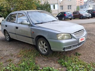 2004 Hyundai Accent ТагАЗ II, серебристый, 140000 рублей, вид 3