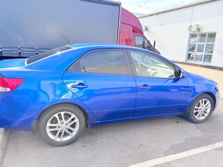 2010 Kia Cerato 6-speed II, голубой, 655000 рублей, вид 5