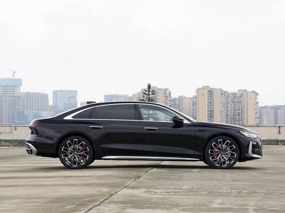 2026 Audi A6 VI (C9), чёрный, 7890000 рублей - вид 3