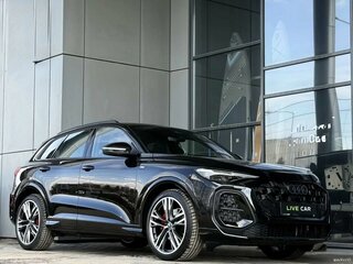 2025 Audi Q5 45 TFSI III (GU), чёрный, 8200000 рублей, вид 3