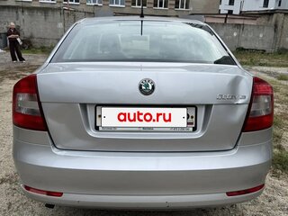 2012 Skoda Octavia II (A5) Рестайлинг, серебристый, 900000 рублей, вид 3