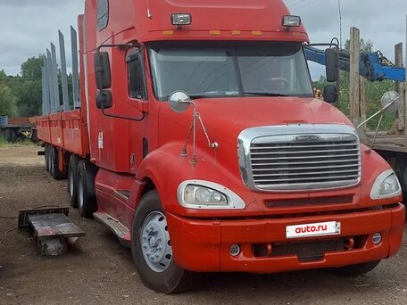 2003 Freightliner Columbia, красный, 900000 рублей, вид 5