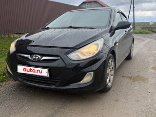 2013 Hyundai Solaris I, чёрный, 950000 рублей, вид 1