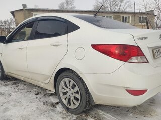 2014 Hyundai Solaris I Рестайлинг, белый, 895000 рублей, вид 3