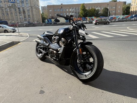 2021 Harley-Davidson Sportster S, чёрный, 2000000 рублей, вид 1