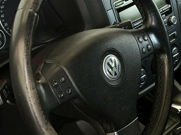 2009 Volkswagen Jetta V, серый, 640000 рублей - вид 9
