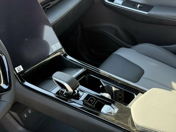 2026 Geely Cityray, серебристый - вид 11