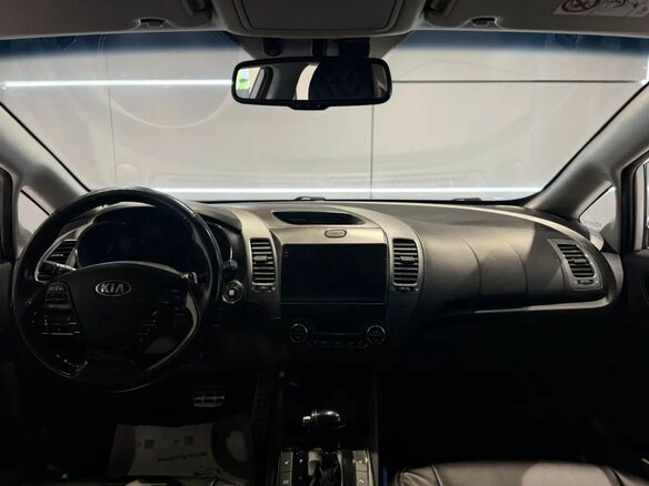 2017 Kia Cerato III Рестайлинг (Classic), белый - вид 16