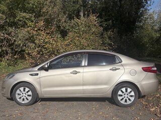2012 Kia Rio 4-speed III, бежевый, 730000 рублей, вид 4
