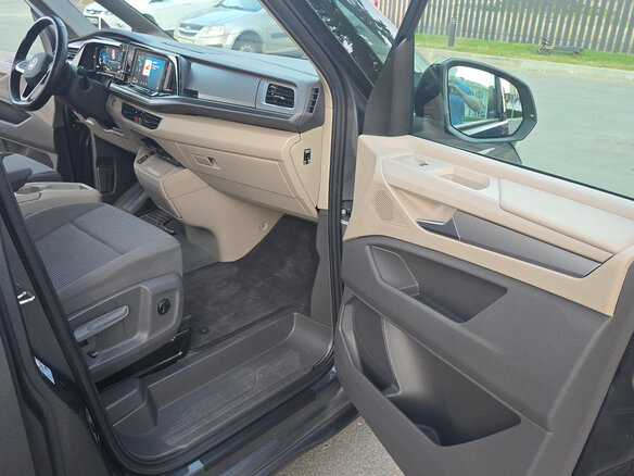 2022 Volkswagen Multivan T7, серый, 5890000 рублей - вид 15