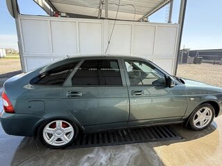 2010 Lada (ВАЗ) Priora I, серый, 270000 рублей, вид 2