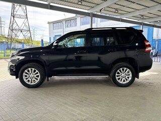2016 Toyota Land Cruiser Prado 150 Series Рестайлинг 1, чёрный, 3499000 рублей, вид 2