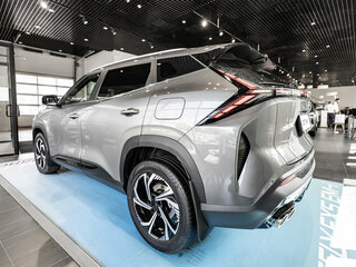 2026 Geely Cityray, серый, 3384990 рублей, вид 3