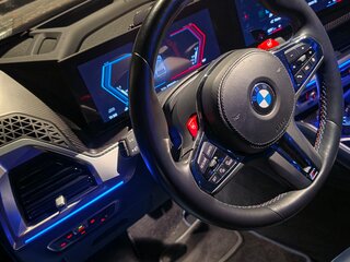 2023 BMW XM, бежевый, 20000000 рублей, вид 4