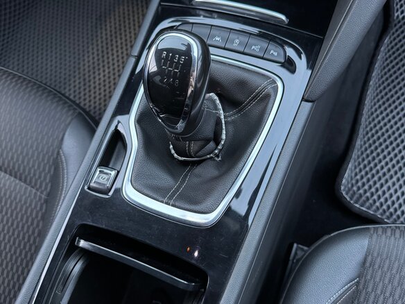 2018 Opel Insignia II, серый, 1300000 рублей - вид 17