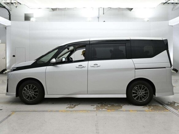 2023 Nissan Serena VI (C28), белый, 2600000 рублей - вид 7