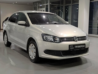 2013 Volkswagen Polo V, серебристый, 700000 рублей, вид 3