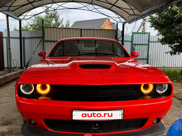 2021 Dodge Challenger III Рестайлинг 2, пурпурный, 4100000 рублей