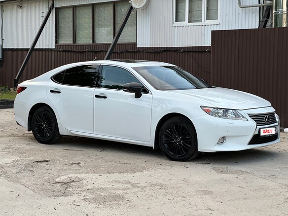 2015 Lexus ES 250 VI, белый, 2350000 рублей - вид 1