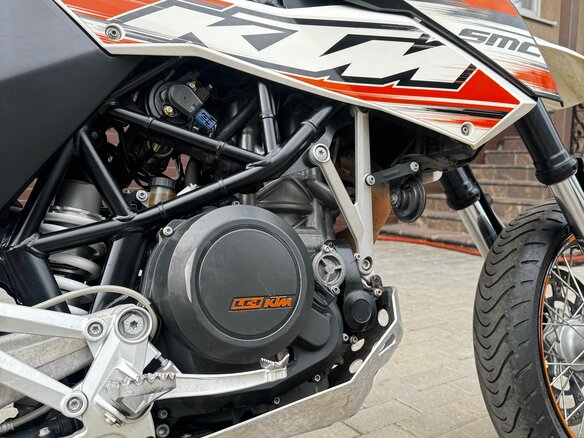 2011 KTM 690 SMC, белый, 499000 рублей - вид 4