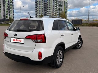 2019 Kia Sorento II Рестайлинг, белый, 2000000 рублей, вид 4