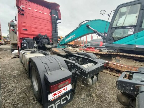 2023 Dongfeng GX, красный, 2604240 рублей - вид 3