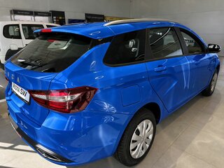 2026 Lada (ВАЗ) Vesta SW I Рестайлинг (NG), синий, 1930000 рублей, вид 4