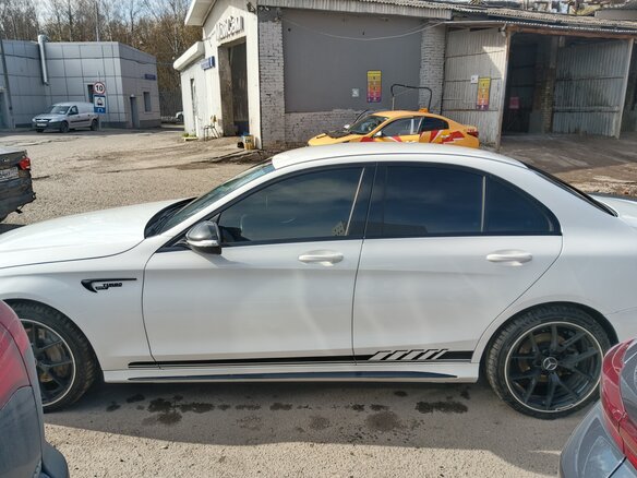 2015 Mercedes-Benz C-Класс 250 BlueTEC IV (W205), белый, 1990000 рублей - вид 14