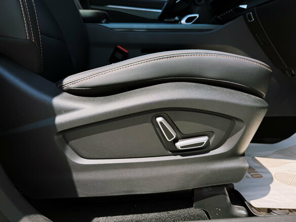 2026 Geely Okavango I Рестайлинг, белый, 4085990 рублей - вид 23