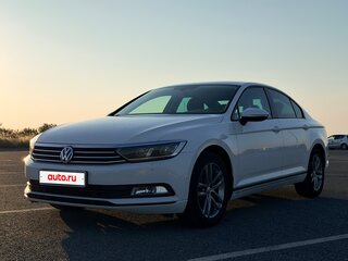 2016 Volkswagen Passat B8, белый, 1885000 рублей, вид 2