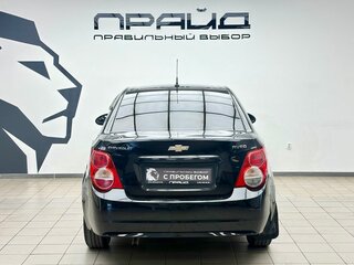 2014 Chevrolet Aveo II, чёрный, 745000 рублей, вид 4