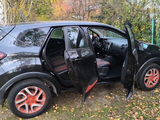 2019 Renault Kaptur I, чёрный, 1600000 рублей, вид 3