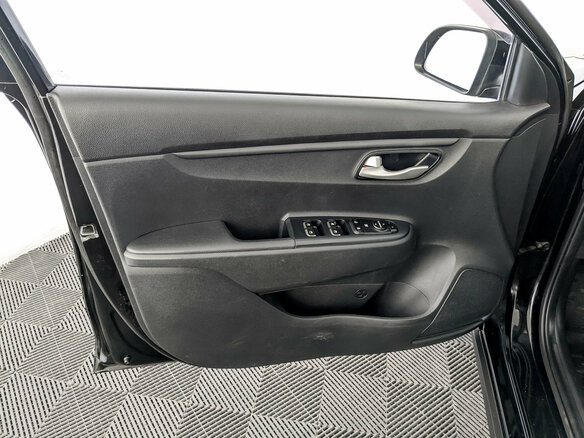 2018 Kia Rio X-Line IV, чёрный, 1250000 рублей - вид 18