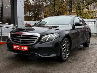 2019 Mercedes-Benz E-Класс 220 d V (W213, S213, C238), чёрный, 3149000 рублей, вид 4