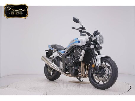 2025 Honda CB 1000F, серебристый, 1477000 рублей, вид 3