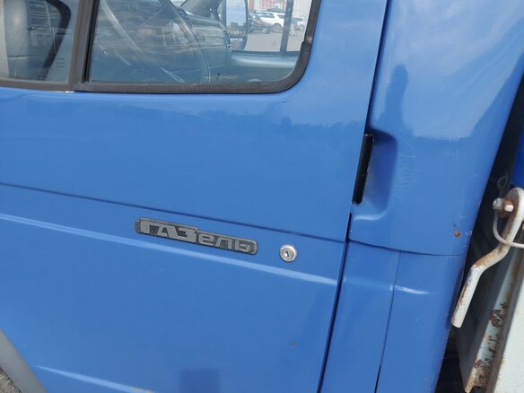 2005 ГАЗ ГАЗель (3302), синий, 400000 рублей - вид 3