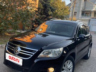 2008 Volkswagen Tiguan I, чёрный, 975000 рублей, вид 1